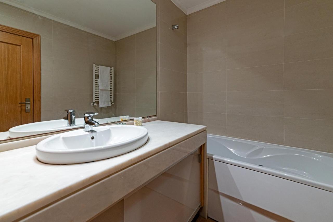 Bafureira Cascais Apartment; Condominio Privado Com Piscina Parede Εξωτερικό φωτογραφία
